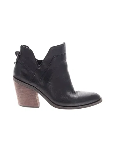 Pre-owned Crown Vintage Ankle Boots In Black