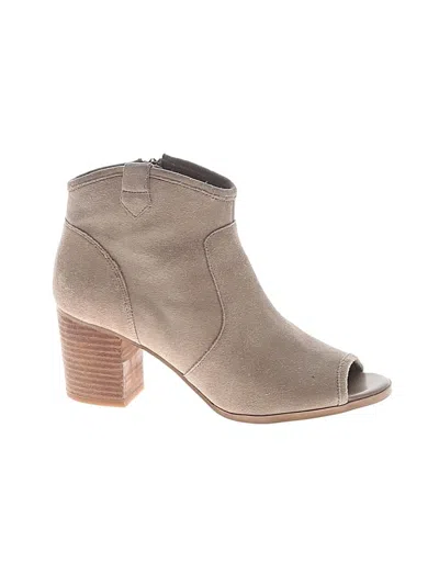 Pre-owned Crown Vintage Ankle Boots In Tan