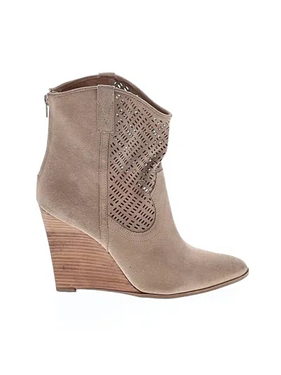 Pre-owned Crown Vintage Ankle Boots In Tan