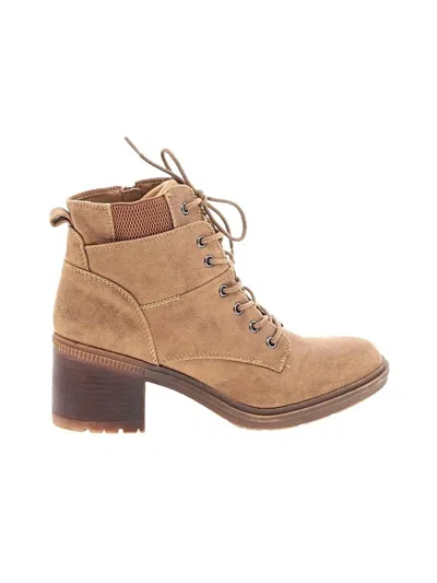Pre-owned Crown Vintage Ankle Boots In Tan