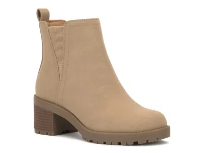 Crown Vintage Simi Chelsea Boot In Brown