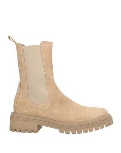 Crown Woman Ankle Boots Beige Size 8 Leather In Sand
