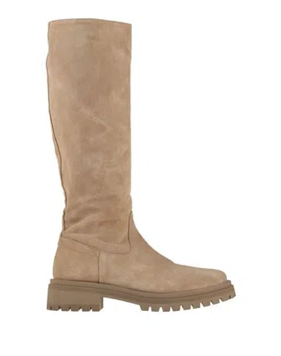 Crown Woman Boot Beige Size 6 Leather In Sand