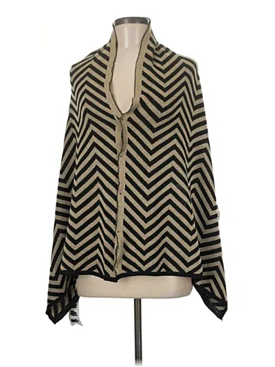 Pre-owned Cruise Club Poncho In Black