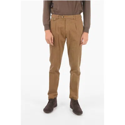 Cruna Herringbone Raval1p.l.603 Single Pleated Chino Pants In Brown