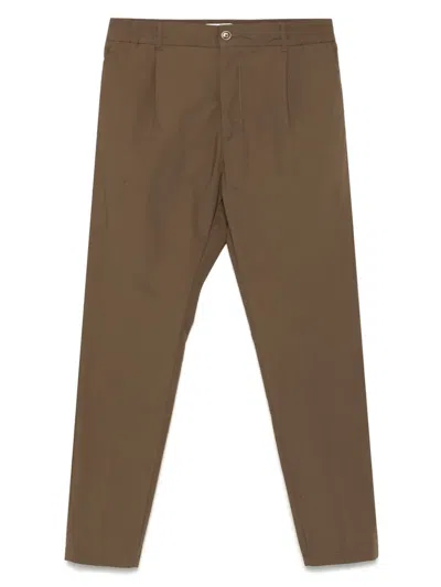 Cruna Mitte Trousers In Brown