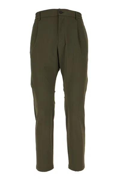 Cruna Pantaloni In Verde