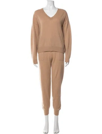 Pre-owned Crush Cashmere Set In Brown