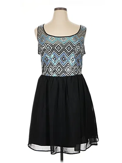 Pre-owned Crystal Sky Casual Dress In Blue