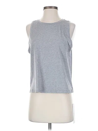 Pre-owned Crz Yoga Sleeveless T-shirt In Gray