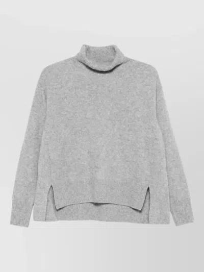 Ct Plage Wool Ribbed Turtleneck Jumper In Gray