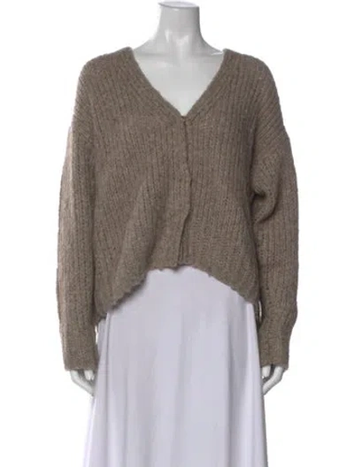 Pre-owned Ct Plage Wool V-neck Sweater In Neutral