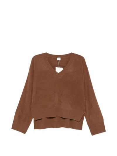 Ct Plage Wool V-neck Long-sleeve Jumper In Brown