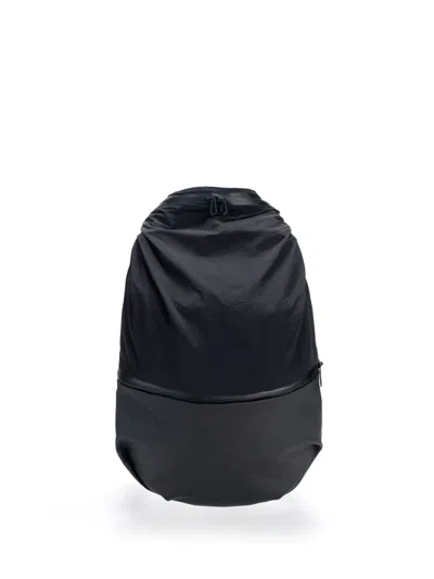 Côte And Ciel Small Nile Backpack In 黑色