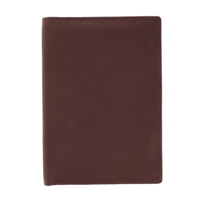 Ctm Men's Leather Hipster Wallet In Brown