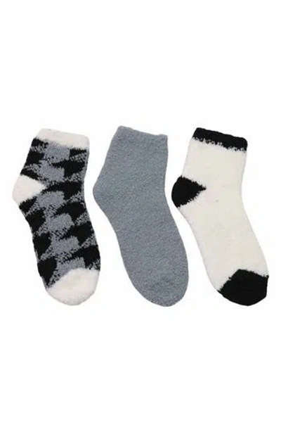 Cuddl Duds 3-pack Cozy Ankle Socks In Gray