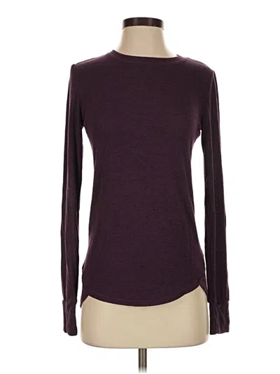 Pre-owned Cuddl Duds Long Sleeve T-shirt In Burgundy