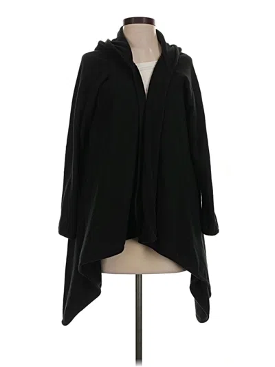 Pre-owned Cuddl Duds Poncho In Black