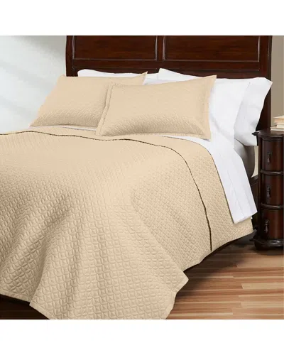 Cuddledown Meridian Sateen Quilt In Neutral