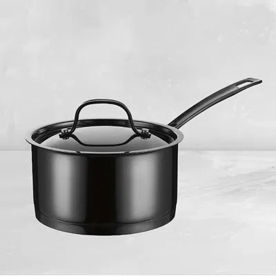 Cuisinart 2.5 Qt (2.4 L) Stainless Steel Saucepan With Cover In Black