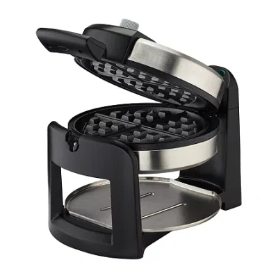 Cuisinart Rotating Waffle Maker In Silver