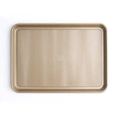 Cuisipro 17.5 X 11.75-inch Rectangular Steel Nonstick Baking Sheet Pan In Brown