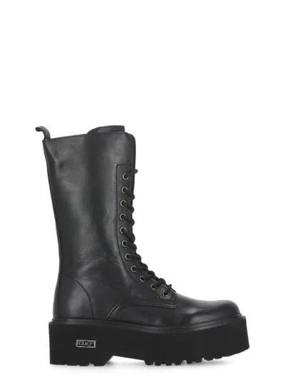 Cult Boots In Black