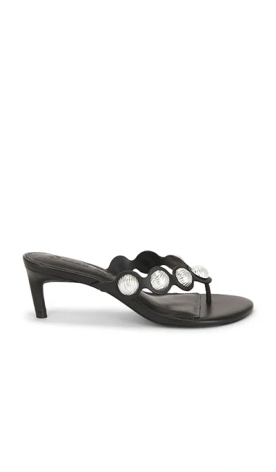 Cult Gaia Anora Sandal In Black