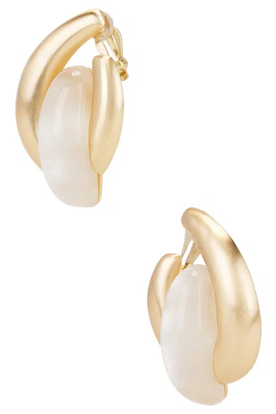 Cult Gaia Audrina Earring In Pearlized Ivory