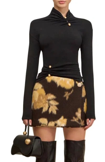 Cult Gaia Callie Asymmetric Neck Top In Black