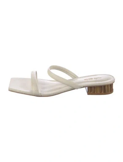 Pre-owned Cult Gaia Leather Sandals In White