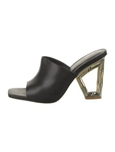 Pre-owned Cult Gaia Leather Slides In Black