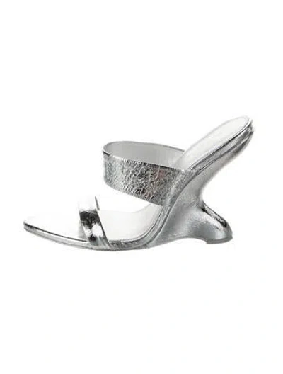 Pre-owned Cult Gaia Patent Leather Slides In Silver