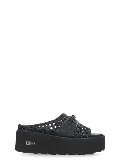 Cult Sandals