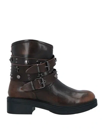 Cult Woman Ankle Boots Dark Brown Size 8 Leather