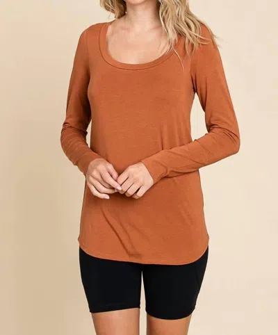 Culture Code Scoop Neck Longsleeve Fitted Top In Mocha Bisque In Multi
