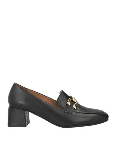 Cuoieria Woman Loafers Black Size 6 Leather