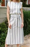 Cupcakes And Cashmere Aprea Tie Shirt Dress In Ivory In Multi