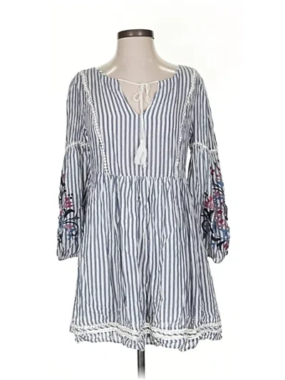 Pre-owned Cupcakes And Cashmere Casual Dress In Blue