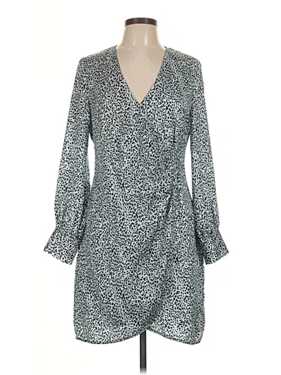Pre-owned Cupcakes And Cashmere Casual Dress In Gray