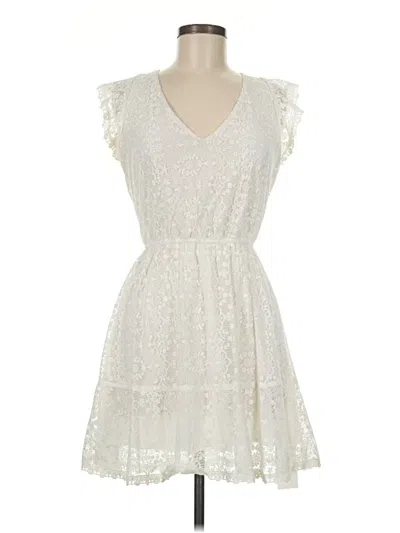 Pre-owned Cupcakes And Cashmere Casual Dress In Ivory
