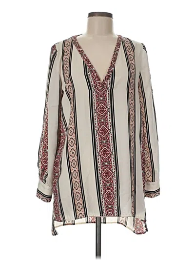Pre-owned Cupcakes And Cashmere Casual Dress In Ivory