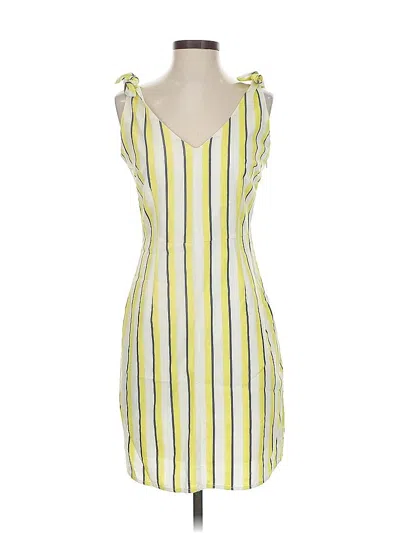 Pre-owned Cupcakes And Cashmere Casual Dress In Yellow