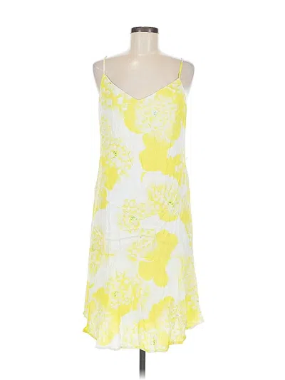 Pre-owned Cupcakes And Cashmere Casual Dress In Yellow