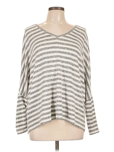 Pre-owned Cupcakes And Cashmere Pullover Sweater In Silver