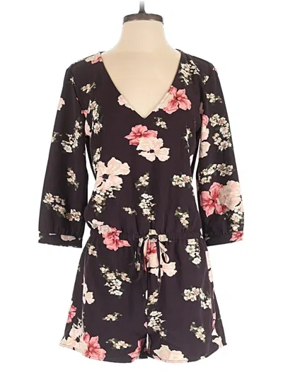 Cupcakes And Cashmere Romper In Black