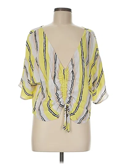 Pre-owned Cupcakes And Cashmere Short Sleeve Blouse In Yellow