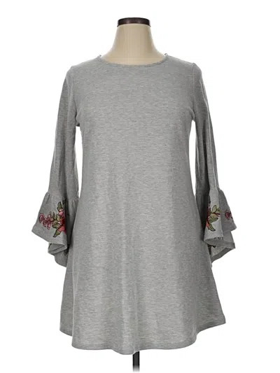 Pre-owned Cupio 3/4 Sleeve T-shirt In Gray