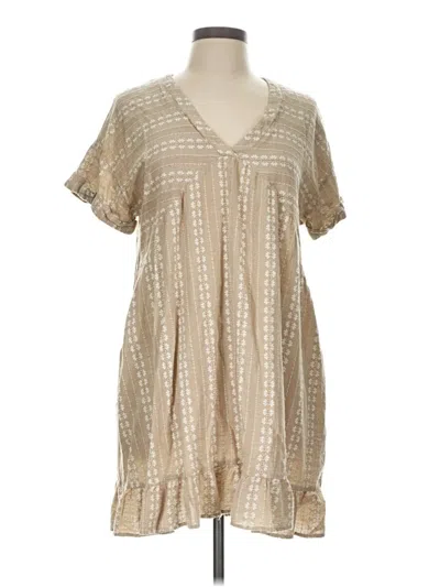 Pre-owned Cupio Casual Dress In Tan