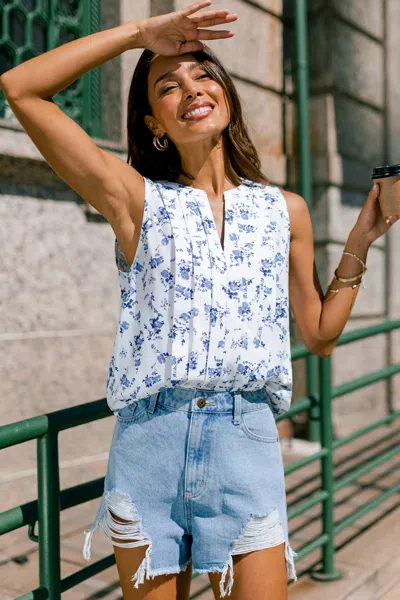 Cupshe Beachside Inn Floral Top In Blue